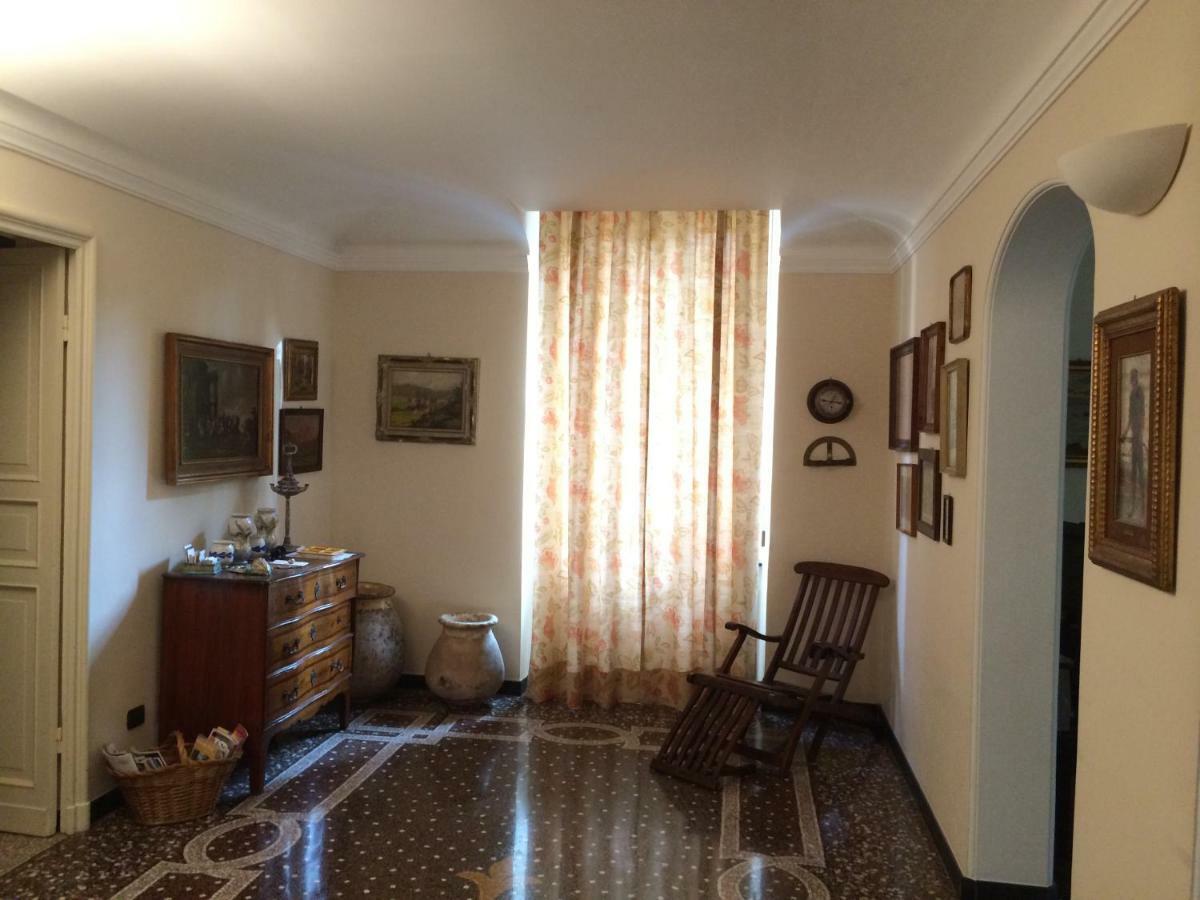 Bed&Breakfast Edel Genoa Bagian luar foto