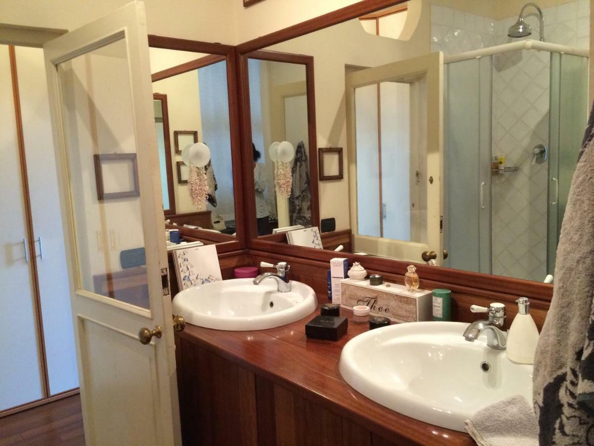 Bed&Breakfast Edel Genoa Bagian luar foto